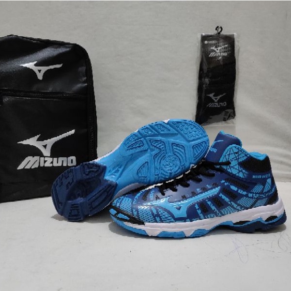 sepatu volly mizuno terbaru / sepatu mizuno voltge / sepatu mizuno wlz 3 / sepatu olahraga murah