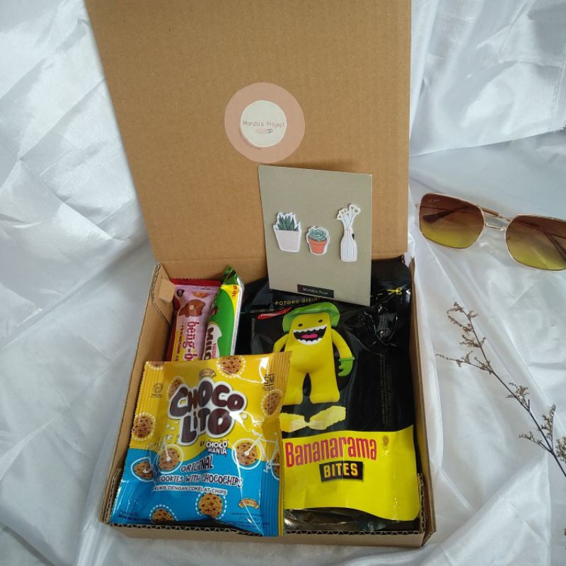 Gift box | Gift box snack Hadiah, Kado