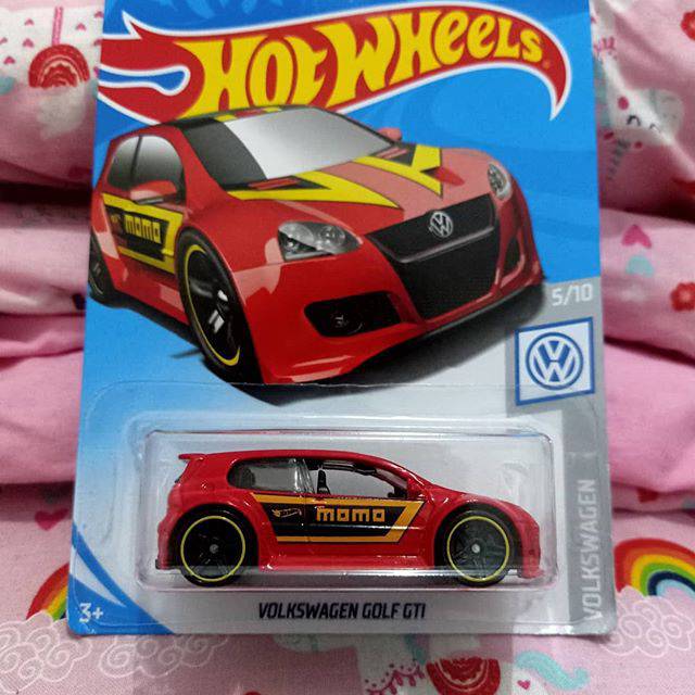 Hot wheels VW GOLF GTI