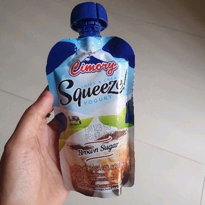 

Cimory squeeze yogurt BROWN SUGAR gula aren 120gr