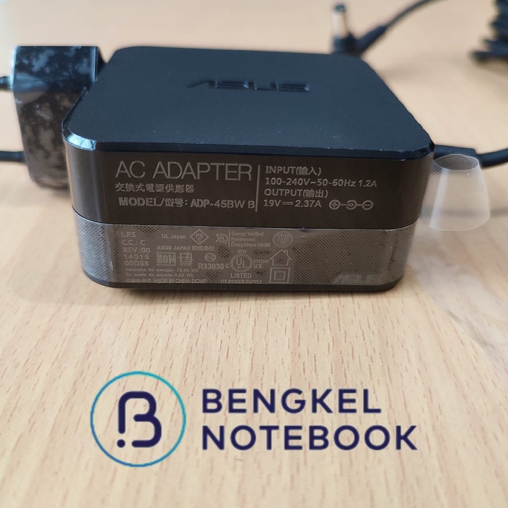 Adaptor Asus 19v 2.37a 45Watt Square jack 5.5x2.5mm Original