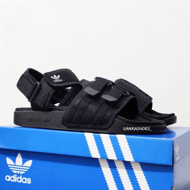 Jual SANDAL ADIDAS ADILETTE 4.0 VELCRO TRIPLE BLACK FULL BLACK | Shopee ...