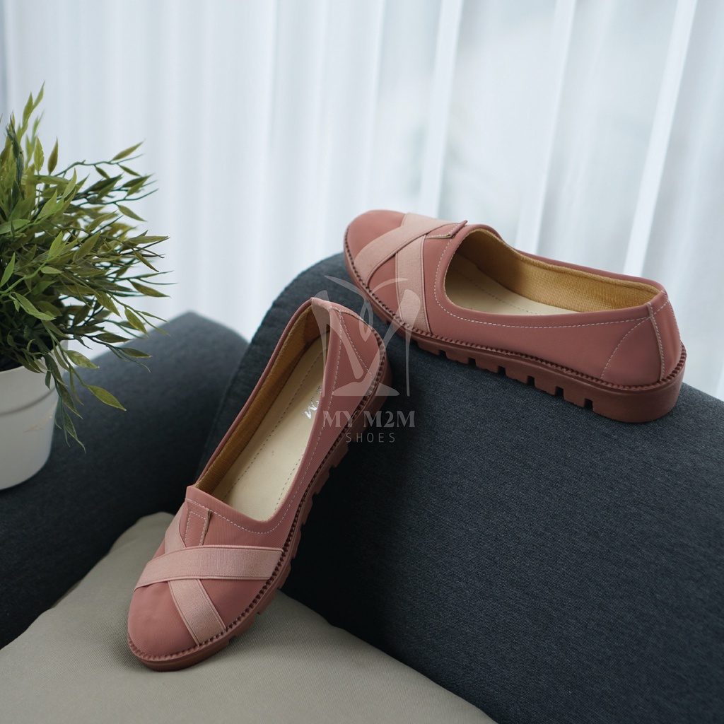 Mym2mLacruzi Sepatu Wanita Slip on Kasual Peach
