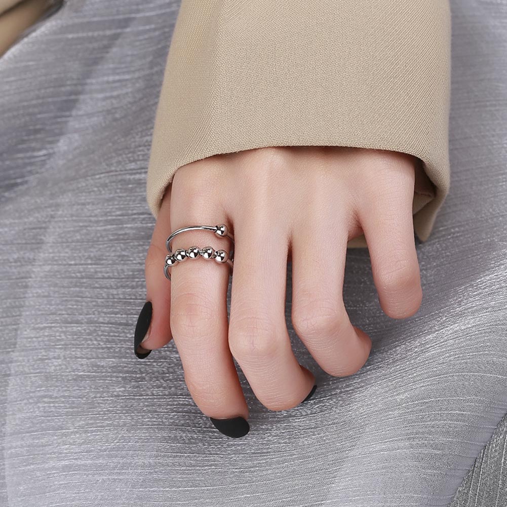 Cincin Model Terbuka Adjustable Desain Geometri Warna Silver Untuk Wanita