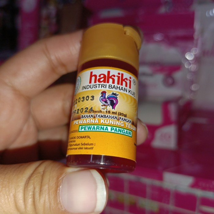 

Pewarna kuning telur