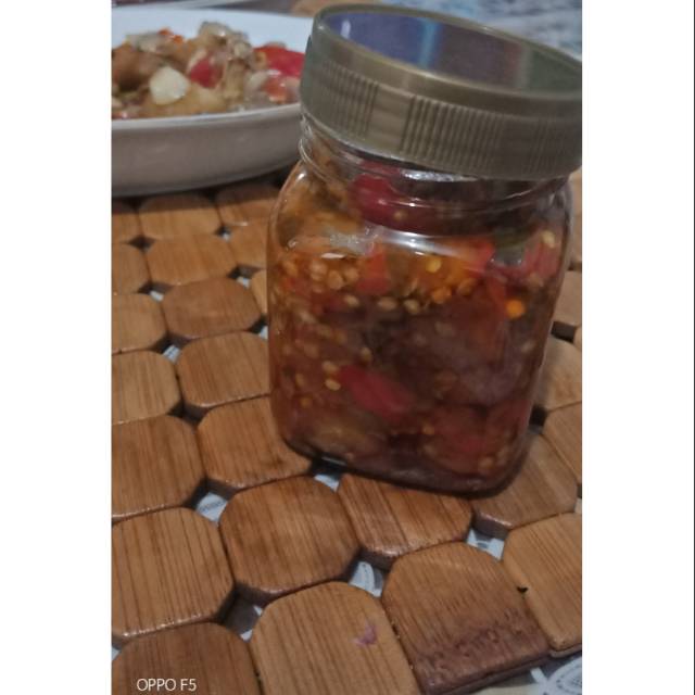 

Sambal asin jambal roti
