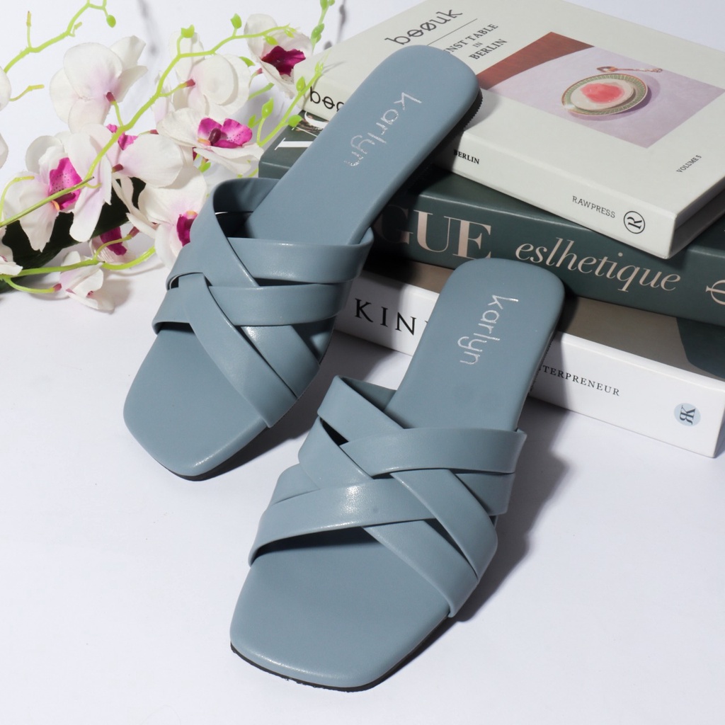 Karlyn Cleo Sandal Wanita