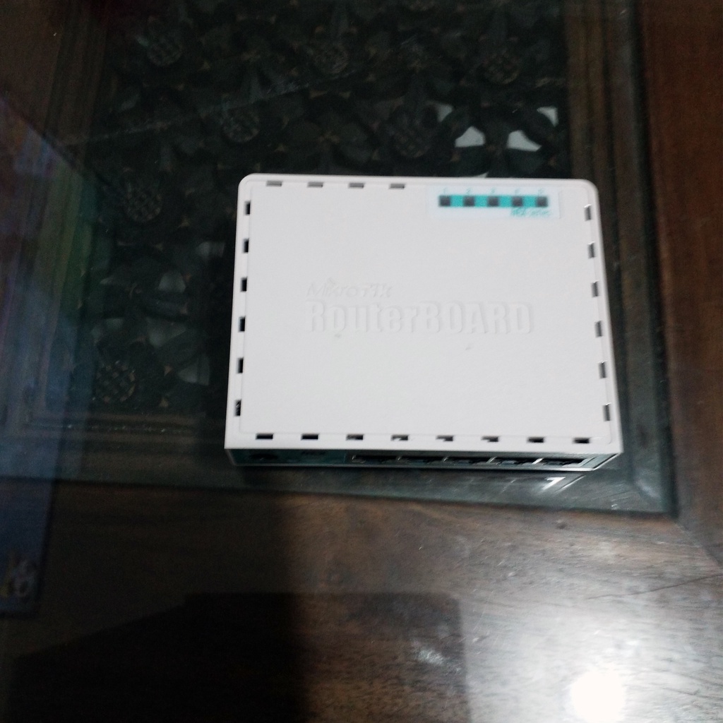 Mikrotik Routerboard Hex Series RB750Gr3 Usaha Voucher dan Rumahan