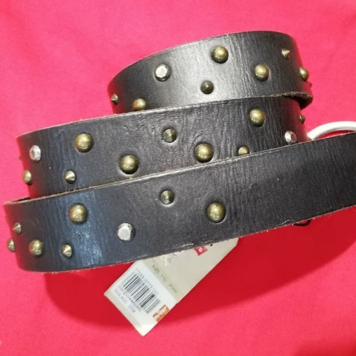 IKAT PINGGANG LEVIS STUDDED ACCESORIES
