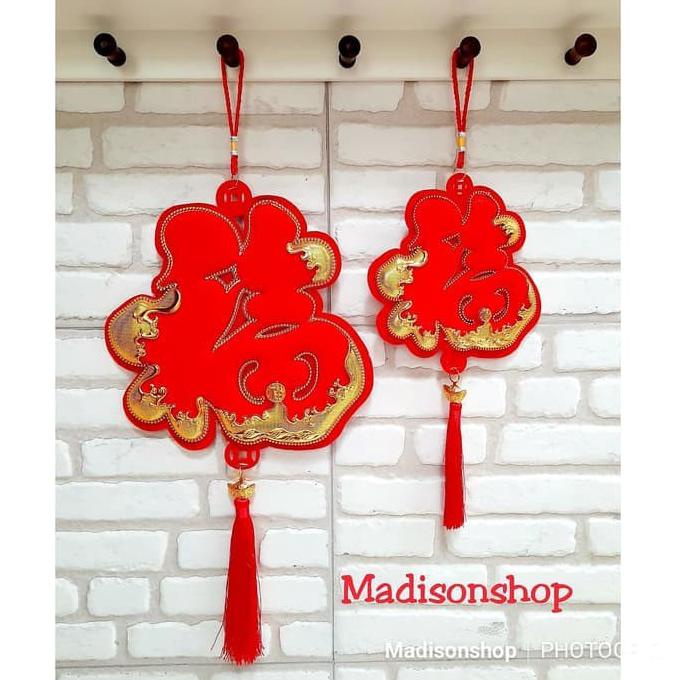 

Diskon Hiasan Imlek/Angpao Imlek Patung Babi Emas Tatakan Kayu K Kado Parcel Big Sale