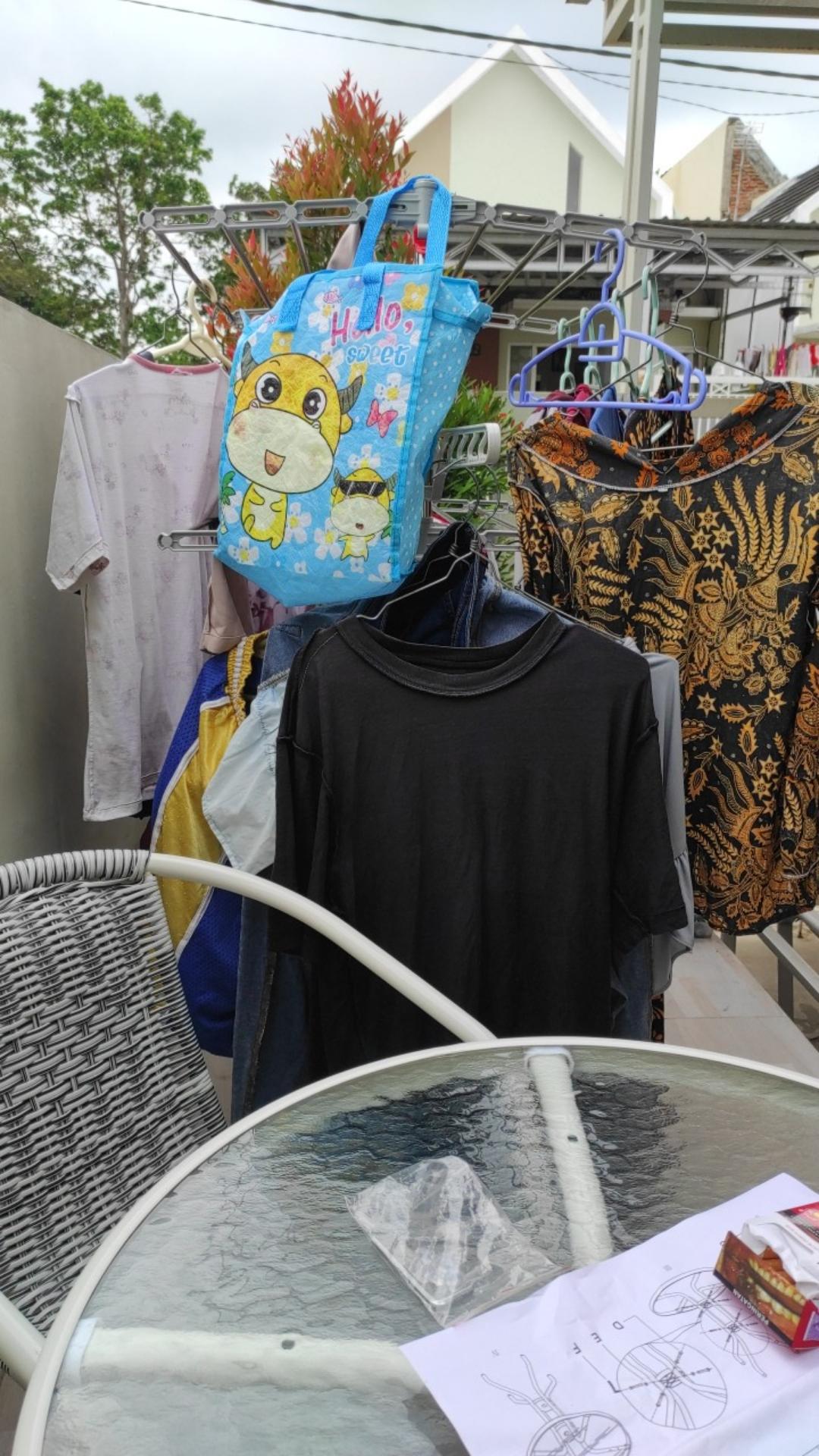 Dolee Fun Jemuran Baju Stainless Handuk Lipat Portable Korea