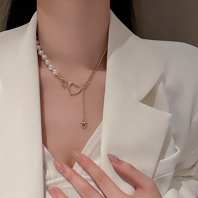 Kalung Choker Dengan Liontin Mutiara Bentuk Hati Warna Emas Untuk Wanita