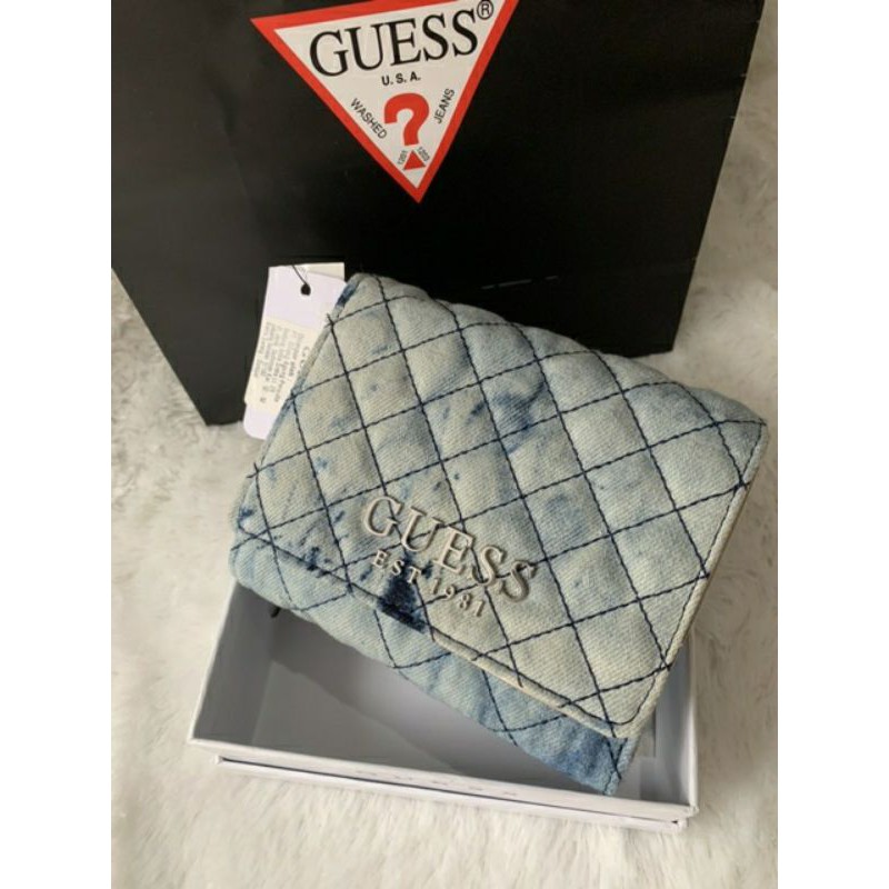 DOMPET LIPAT KECIL GUESS ORI COUNTER SALE