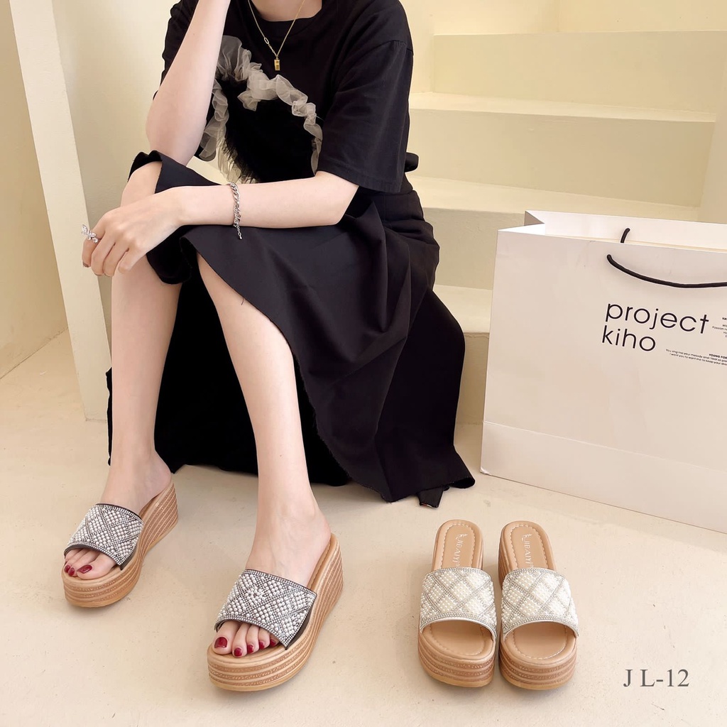 SANDAL WEDGES MUTIARA DEBRA FASHION L-12