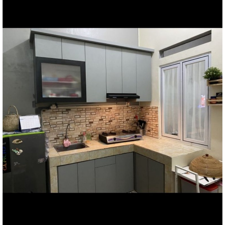 kitchen set apartemen rumah sesuai ukuran dan permintaan
