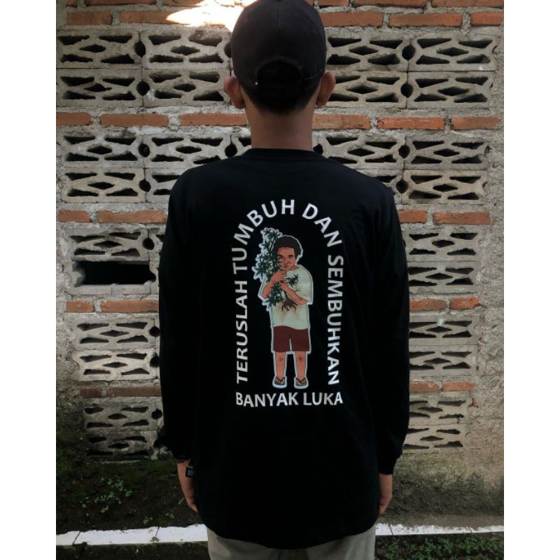 KAUS_LENGAN_PANJANG_SEMBUHKAN_BANYAK_LUKA