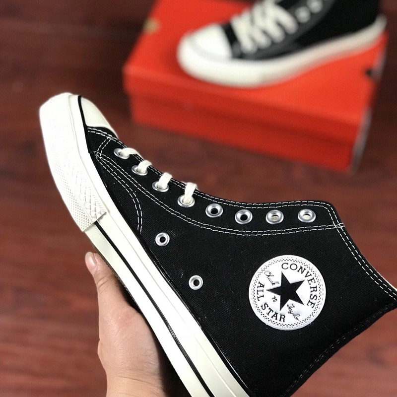 converse ukuran 44