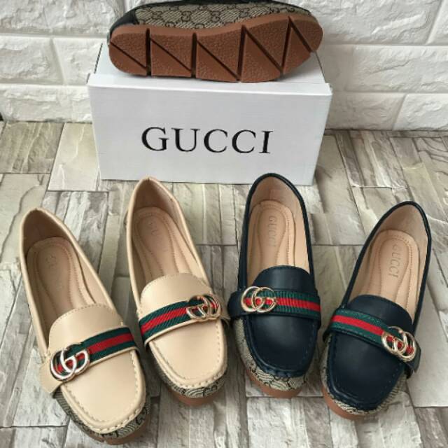 SEPATU WANITA GUCCI SLIP ON IMPORT