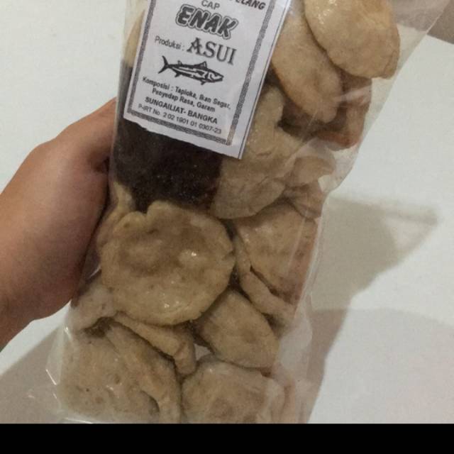 

Kerupuk kemplang cap enak