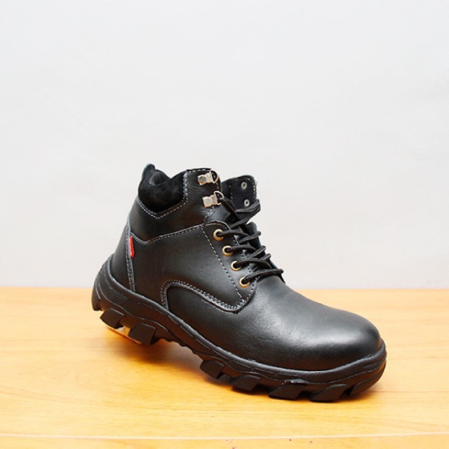 Fdcollection Sepatu safety boot kerja hiking touring bahan kulit asli s1