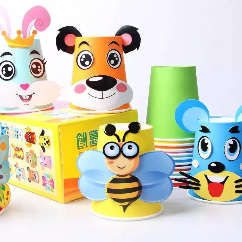 set 12 cups mainan anak menempel sticker bentuk animal