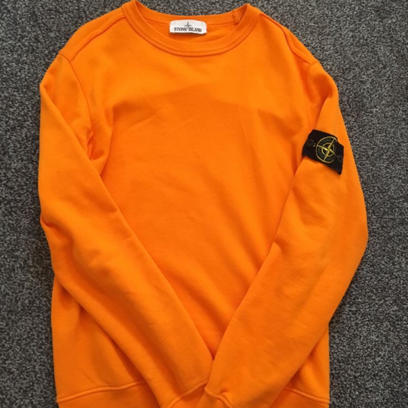 Crewneck stone island
