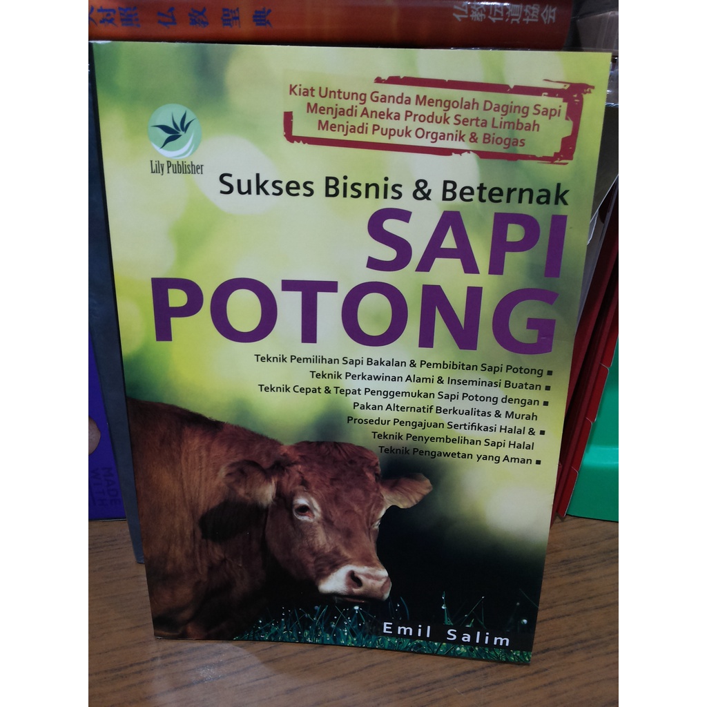 Buku Sukses Bisnis & Beternak Sapi Potong --- Emil Salim