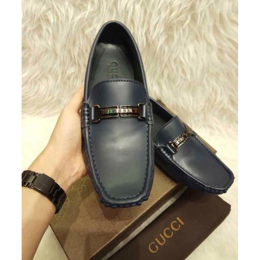 sepatu loafers gucci