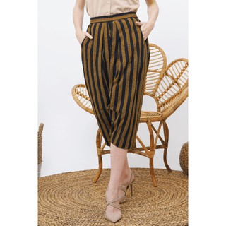 Kawa Lurik P0036 Celana Batik Wanita Modern Nona Rara Kawa Lurik P0036 Celana Batik Wanita Modern Nona Rara