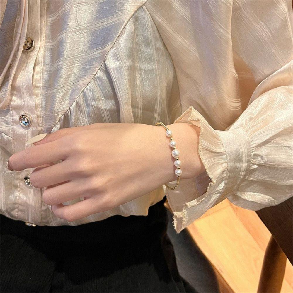 Needway Wanita Gelang High-end Mutiara Sederhana Hadiah Ulang Tahun Baroque Hadiah Untuk Bangle Terbuka Nya