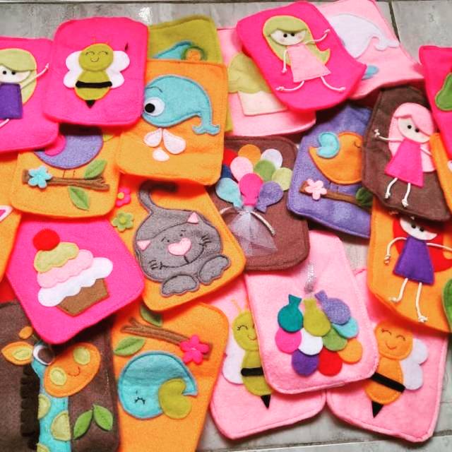 

angpao flanel /amplop flanel ( random )