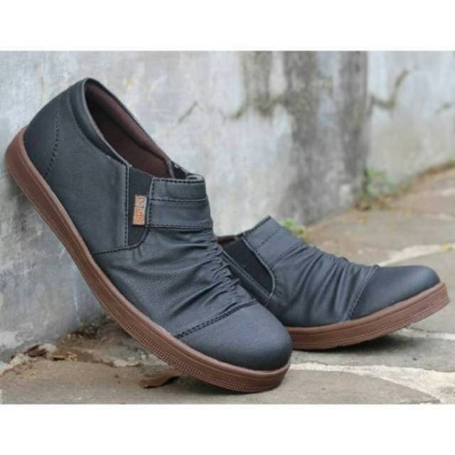 Sepatu D-island Wrinkle New Sole / sepatu d island