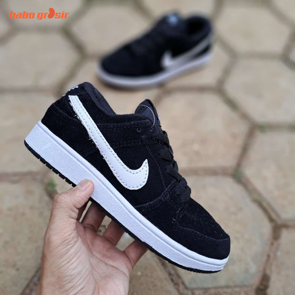 PROMO Sepatu Anak Nike SB KIDS Black White Suede Premium Quality, Harga Murah, Kualitas Mewah