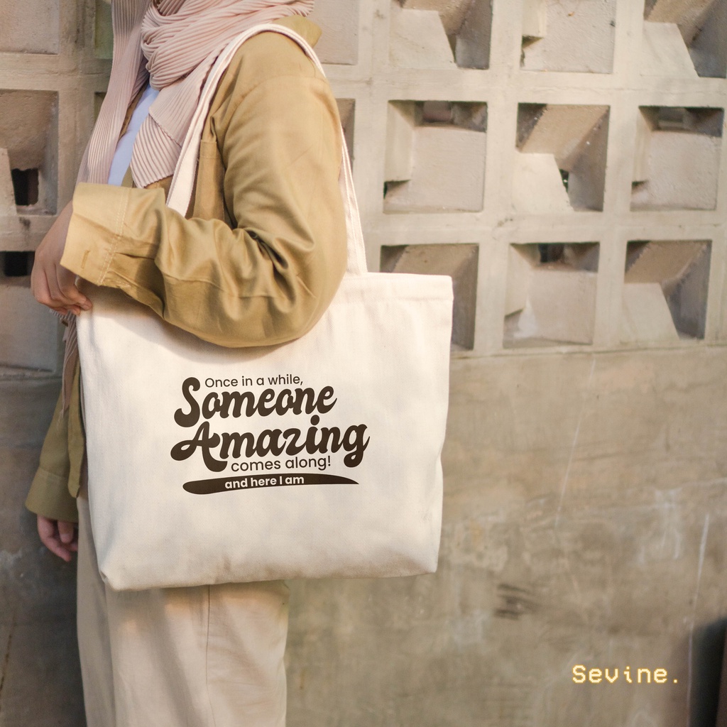 Sevine Tote Bag Kanvas Emily Tas Resleting Wanita Fashion Laptop Totebag Kuliah Vintage Series Quotes Aesthetic  - WCG