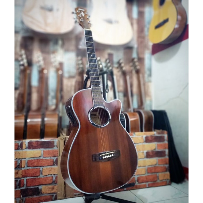 Gitar Akustik Elektrik Tanam Besi (Bonus Pik &amp; Kunci L)