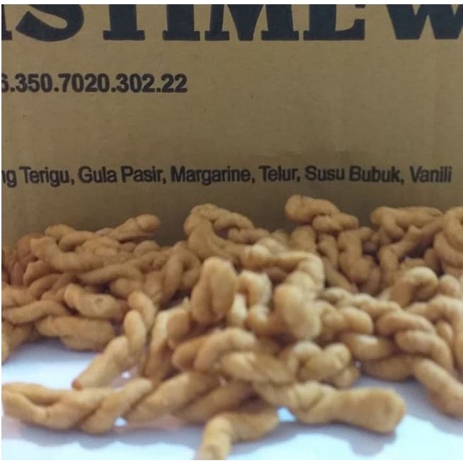 

snack pluntir tambang 5kg manis renyah kriuk kress lezat dan gurih enak dimakan di mulut