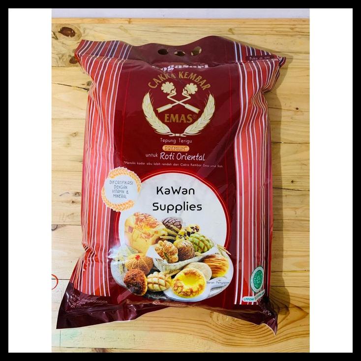 

Tepung Cakra Kembar Emas Roti Oriental - Tepung Utk Roti Oriental 5Kg