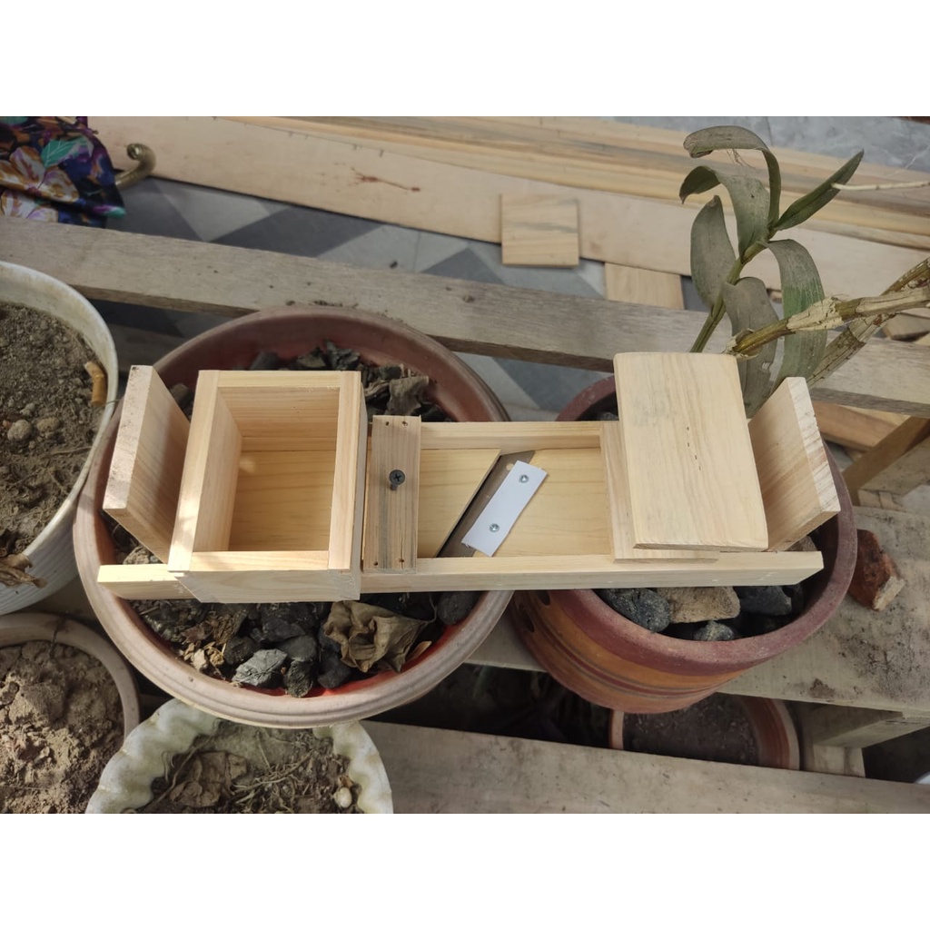 

Gardenglories Pasah Bawang Merah / Pasah Serbaguna / Irisan Bawang Kayu Pinus