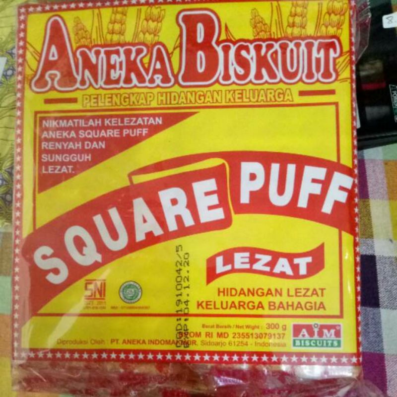 Kebeng gula. Kebeng jadoel. Kebeng aneka biskuit square puff