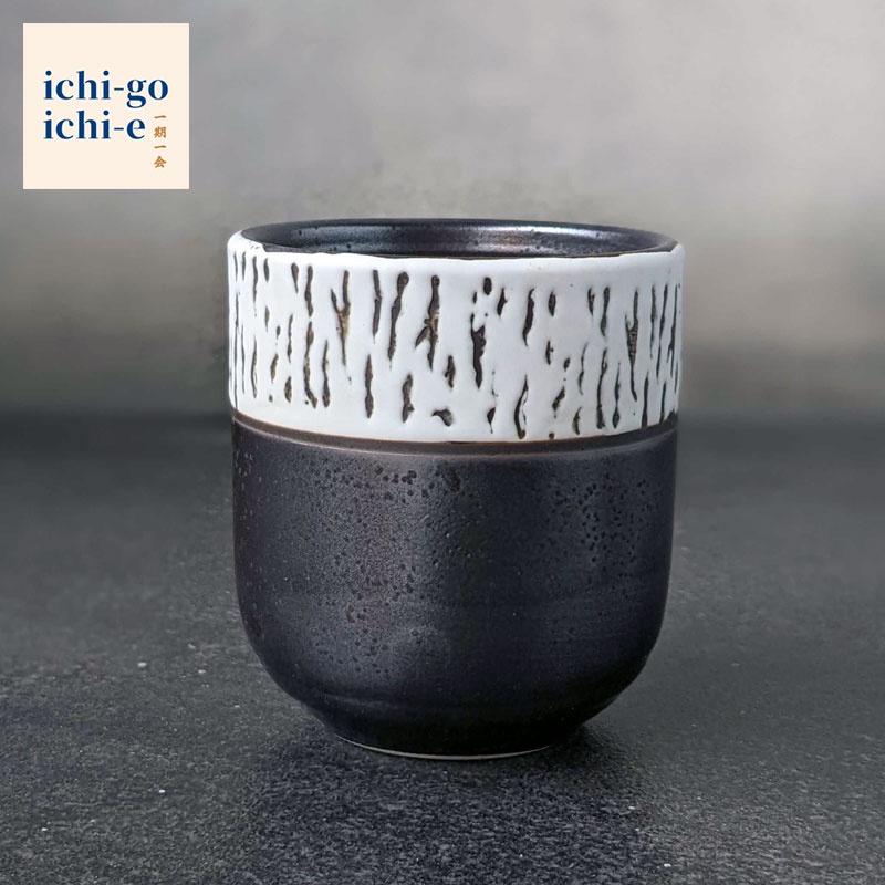 Mug kopi teh keramik Jepang motif hitam putih 200 ml/ shima coffee cup black white