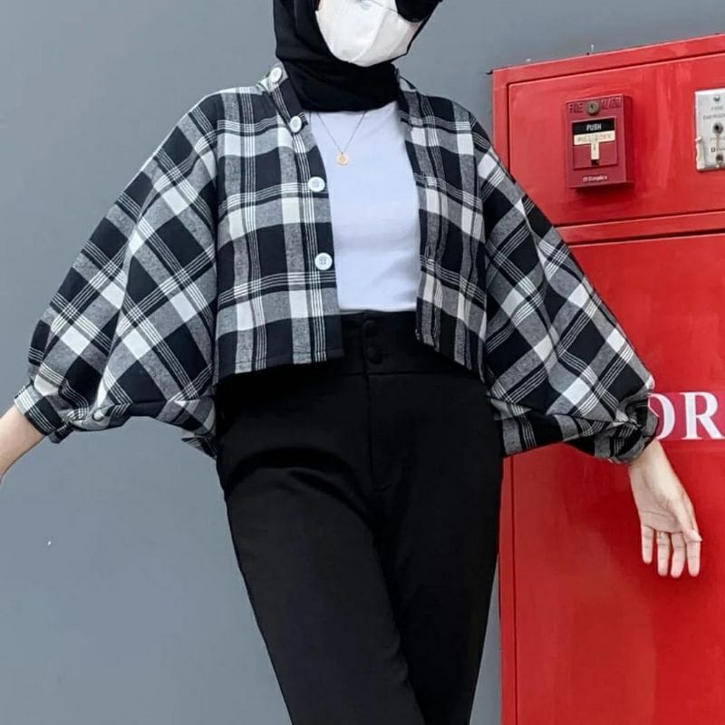 TAMARA BATWING FLANEL CROP OVERSIZE OUTER | KEMEJA OUTER LENGAN BALON FLANEL WANITA JUMBO XXL | ATAS