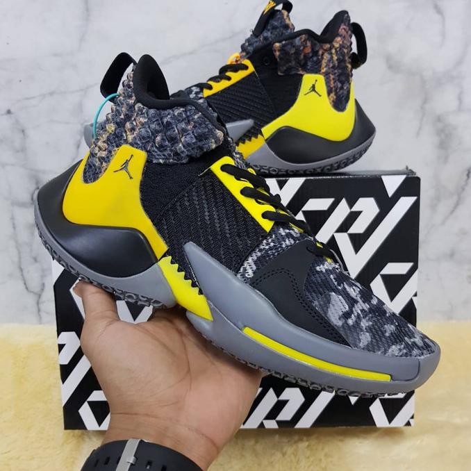 Sepatu Basket X Nike Air Jordan Why Not Zero 2 Grey Black Yellow Tikitokok