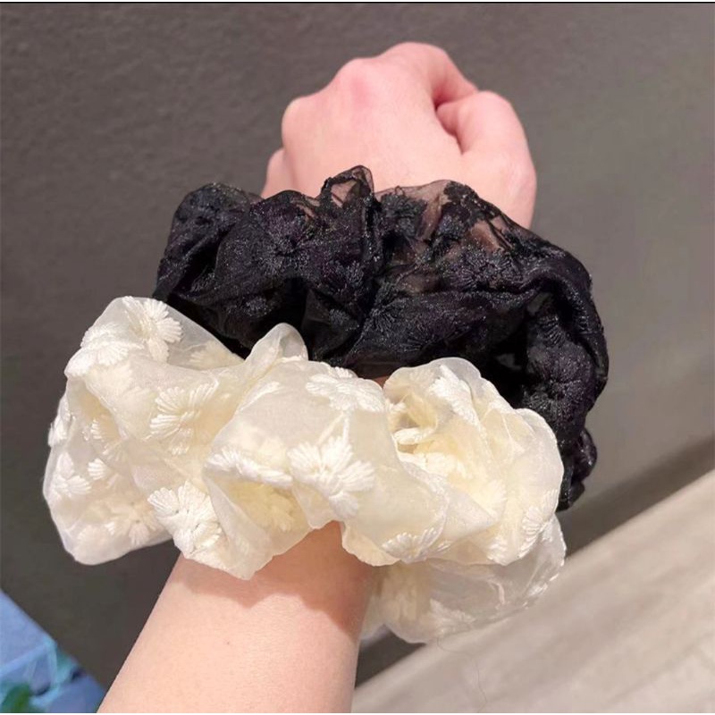 Scrunchie Korea Brokat ukuran 11.5cm JUMBO Cepol Hijab Lace Scrunchies Ikat Rambut Besar