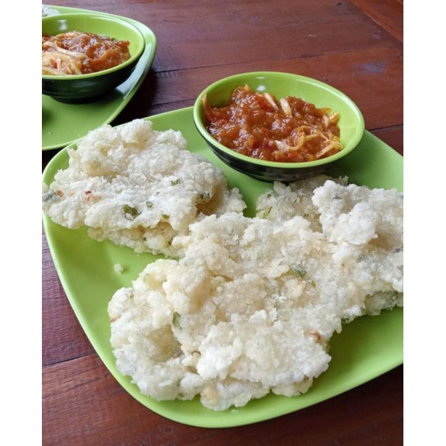 

Cireng Nona (sambel mangga )