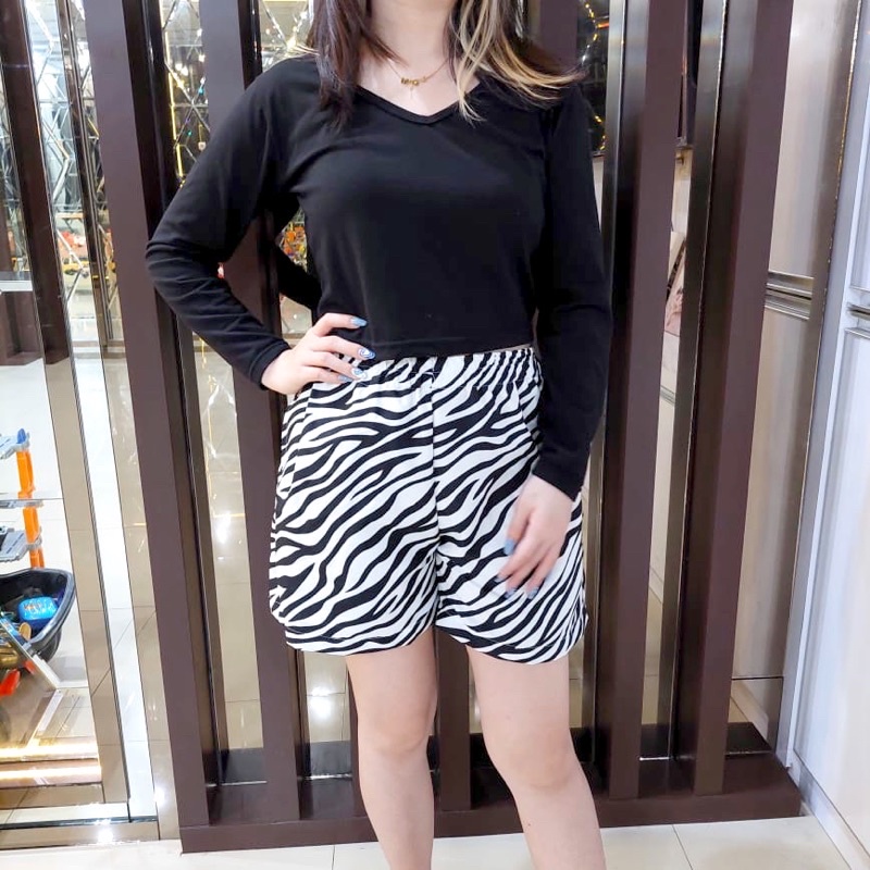 Tq88indonesia Celana Pendek Wanita / Hot Pant ZEBRA / Celana Santai Wanita / Ootd Terbaru / Celana Model Citayam