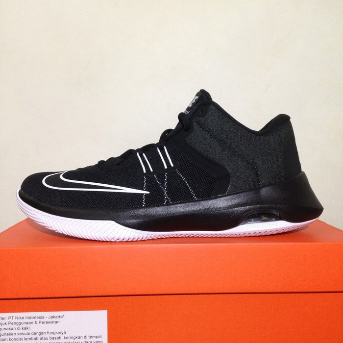 Sepatu Basket Nike Air Versitile II Black White 921692-001 Original