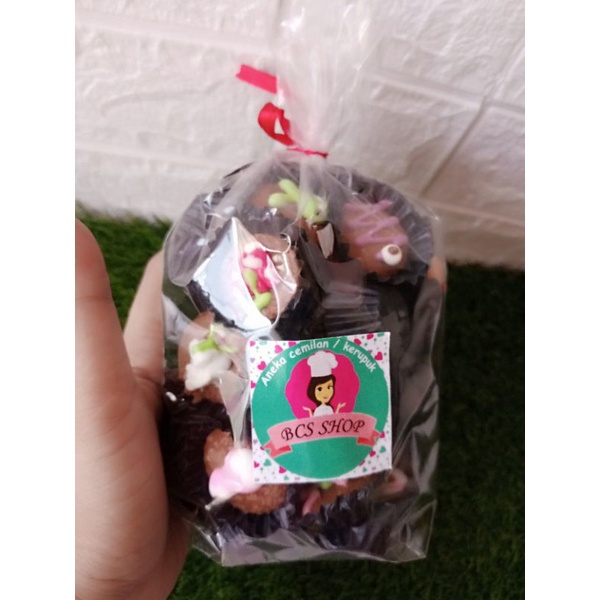 

Kue Bolu Cibi Karakter Kemasan 200Gram