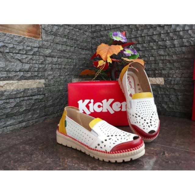Kickers wanita