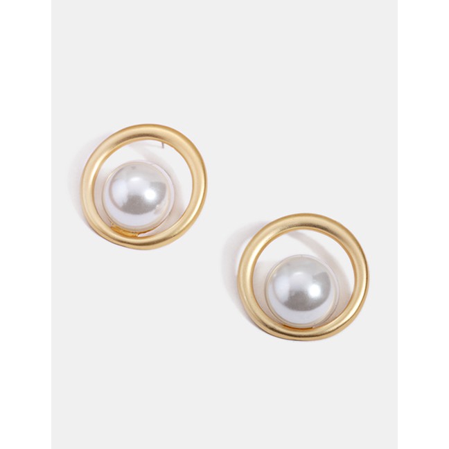 LRC Anting Tusuk Fashion Gold Big Circle Pearl Earrings F59790