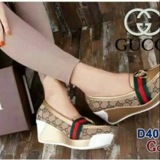 VS01 SEPATU WEDGES WANITA GUCCI